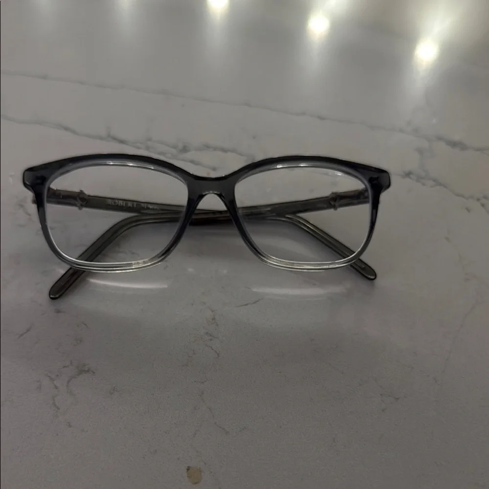 Robert Marc Stylish Black and Gray Eyeglasses Vision -3.25 in each eye
